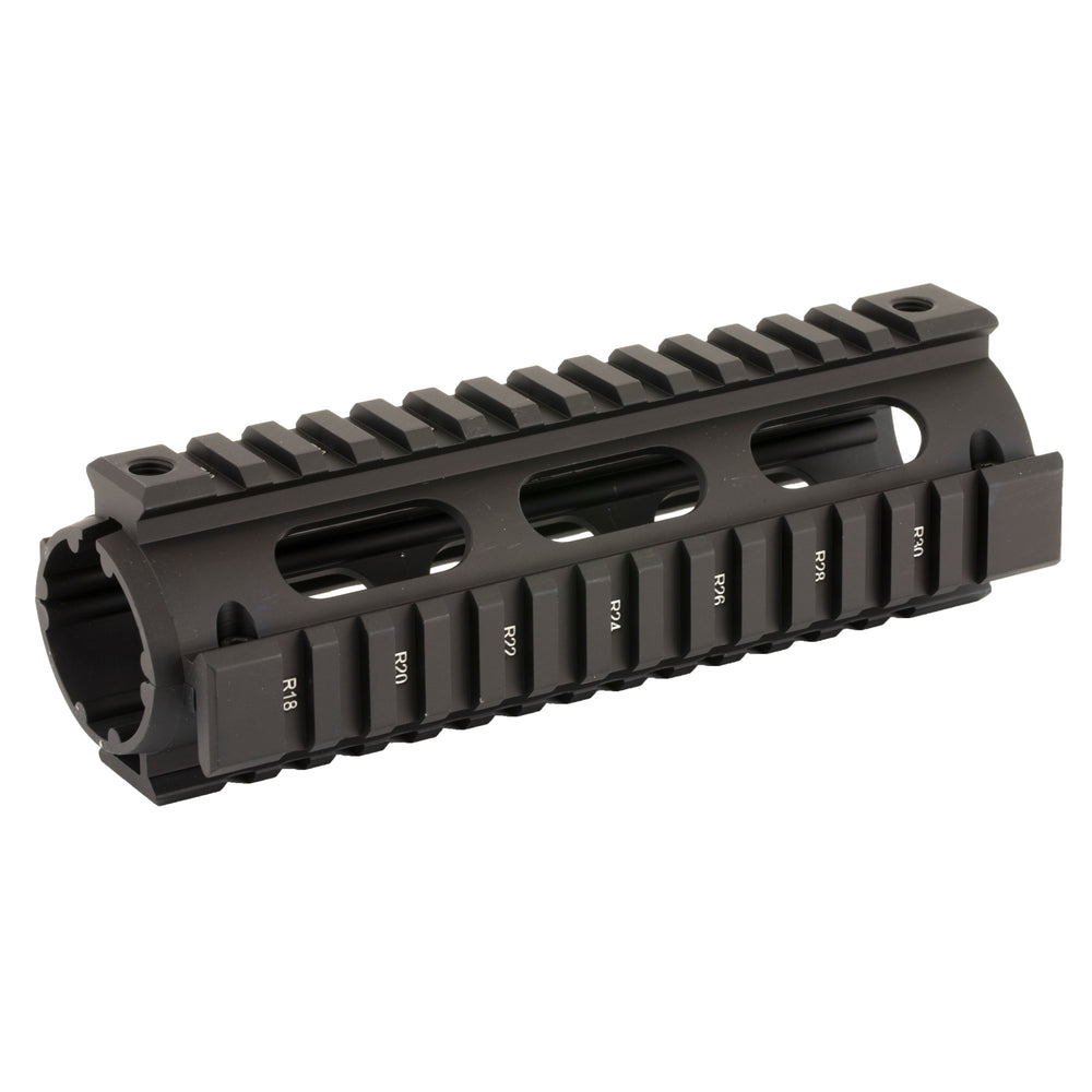 UTG Pro 4/15 Carbine Quad Rail Black